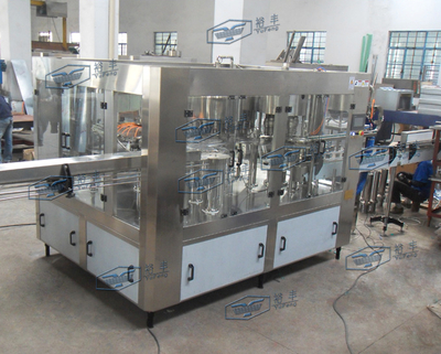全自動常壓三合一灌裝機 提升食品生產自動化水平的理想選擇
